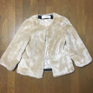 ザラ(ZARA)のフェイクファーコート 美品(毛皮/ファーコート)