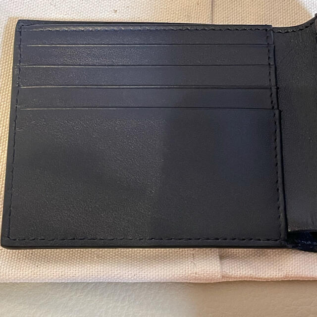 ETRO(エトロ)のエトロジャパン パイソン エンボスレザー 二つ折りお札＆カード用財布 メンズのファッション小物(折り財布)の商品写真