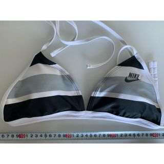 ナイキ(NIKE)の未使用★NIKEビキニ★ブラのみ単品★ Lサイズ★ヨガ★トレーニング★見せブラ(水着)