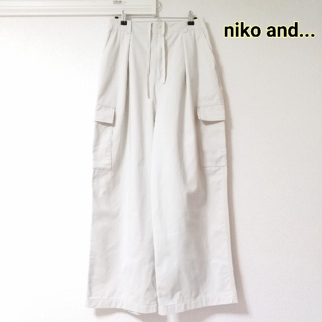 niko and...(ニコアンド)のniko and... ★新品タグ付★ ボリュームパフ袖プルオーバー レディースのトップス(Tシャツ(半袖/袖なし))の商品写真