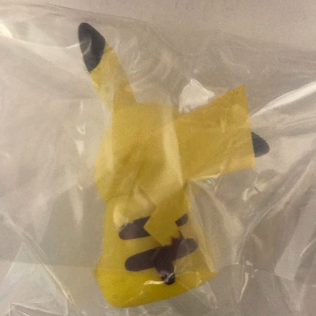 Takara Tomy(タカラトミー)のポケモン肩ズンFig ピカチュウ エンタメ/ホビーのおもちゃ/ぬいぐるみ(キャラクターグッズ)の商品写真