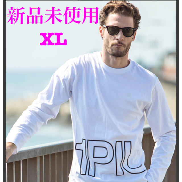 1piu1uguale3(ウノピゥウノウグァーレトレ)の新品未使用 1PIU1UGUALE3 RELAX BIGロゴ 長袖 Tシャツ メンズのトップス(Tシャツ/カットソー(七分/長袖))の商品写真