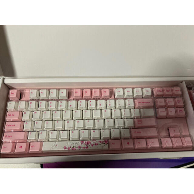 【美品】Varmilo VA87M Sakura 英語配列 スマホ/家電/カメラのPC/タブレット(PC周辺機器)の商品写真