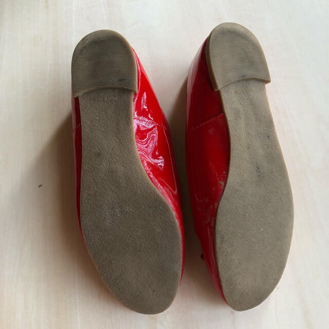 Spick & Span(スピックアンドスパン)のLa TENACE 23cm パンプス バレエシューズ フラットシューズ 赤 レディースの靴/シューズ(バレエシューズ)の商品写真