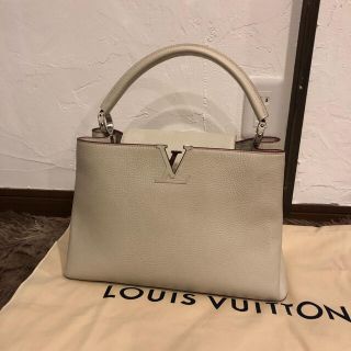 ルイヴィトン(LOUIS VUITTON)のカプシーヌ  MM 希少カラー　クレーム(ハンドバッグ)