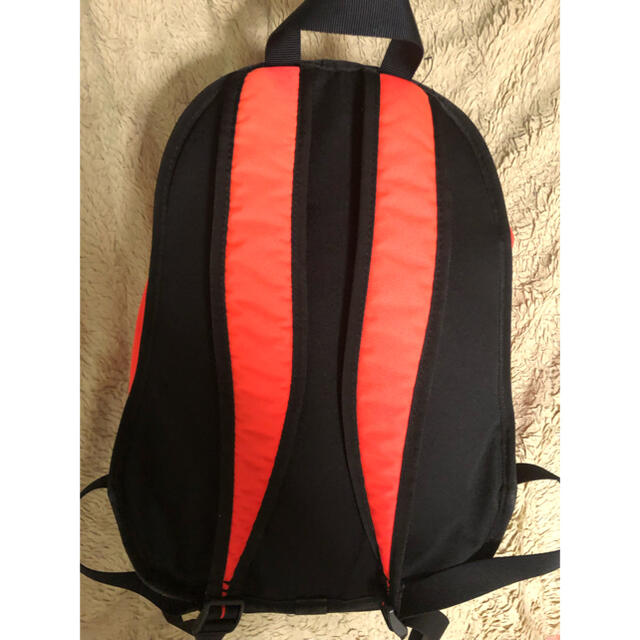 NIKE(ナイキ)のNIKE ナイキ リュック バックパック 赤×黒 メンズのバッグ(バッグパック/リュック)の商品写真