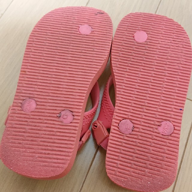 havaianas(ハワイアナス)のハワイアナス ビーチサンダル 15cm キッズ/ベビー/マタニティのキッズ靴/シューズ(15cm~)(サンダル)の商品写真