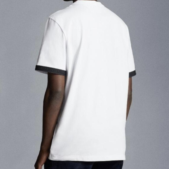MONCLER(モンクレール)の【新品正規品】 Moncler Lサイズ　ロゴTシャツ メンズのトップス(Tシャツ/カットソー(半袖/袖なし))の商品写真
