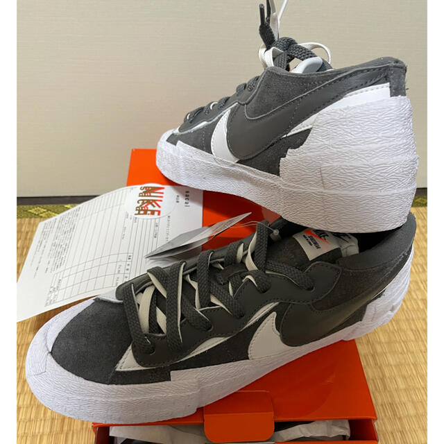 sacai(サカイ)のNIKE sacai BLAZER LOW 28.5 送込 新品 IRON メンズの靴/シューズ(スニーカー)の商品写真