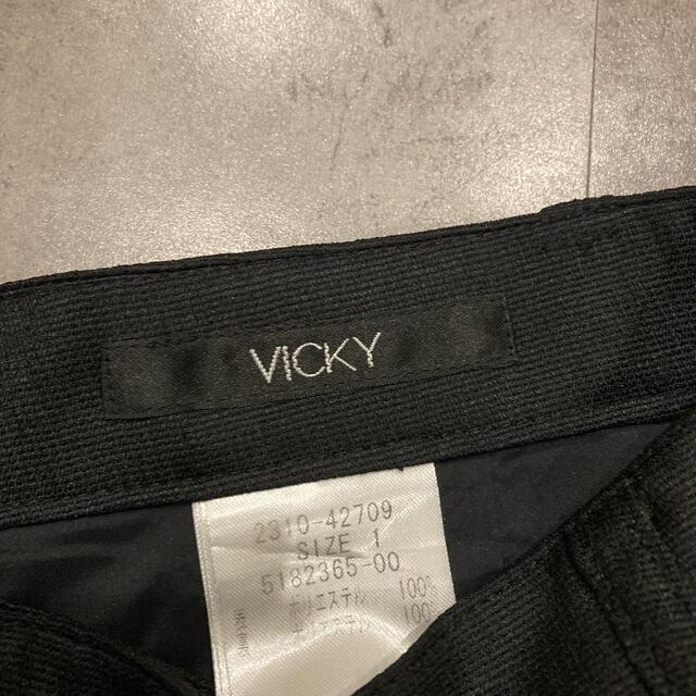 VICKY(ビッキー)のビッキー　黒ショートパンツ レディースのパンツ(ショートパンツ)の商品写真