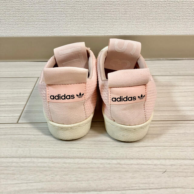 adidas(アディダス)の【値下げ】adidas アディダス　ピンクスニーカー レディースの靴/シューズ(スニーカー)の商品写真