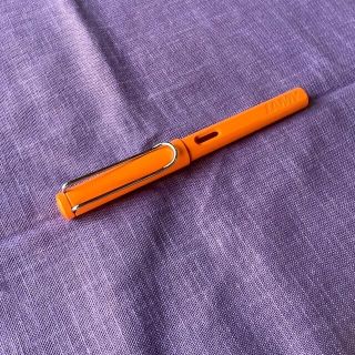 ラミー(LAMY)のLAMY safari  サファリ 万年筆 2009年限定 オレンジ F(ペン/マーカー)