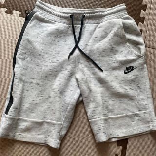 ナイキ(NIKE)のNike ハーフパンツ(ショートパンツ)