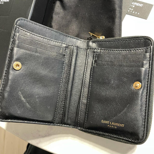 Saint Laurent(サンローラン)のサンローラン　クロコ　ゴールド　二つ折り財布　財布　ウォレット　クロコダイル レディースのファッション小物(財布)の商品写真