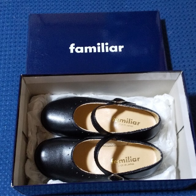familiar(ファミリア)の女の子 18.0cm  familiar  パンプス キッズ/ベビー/マタニティのキッズ靴/シューズ(15cm~)(ローファー)の商品写真