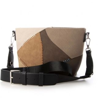 新品✨デシグアル パッチワークレザー風ショルダーバッグ 大特価‼️