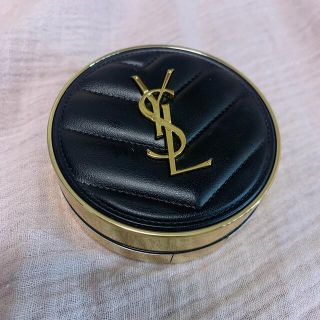 イヴサンローランボーテ(Yves Saint Laurent Beaute)のアンクルドポールクッションN10(ファンデーション)