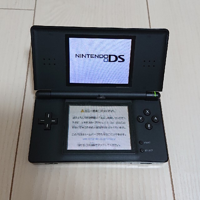 ニンテンドーDS(ニンテンドーDS)の任天堂DSlite 本体  充電器 エンタメ/ホビーのゲームソフト/ゲーム機本体(携帯用ゲーム機本体)の商品写真