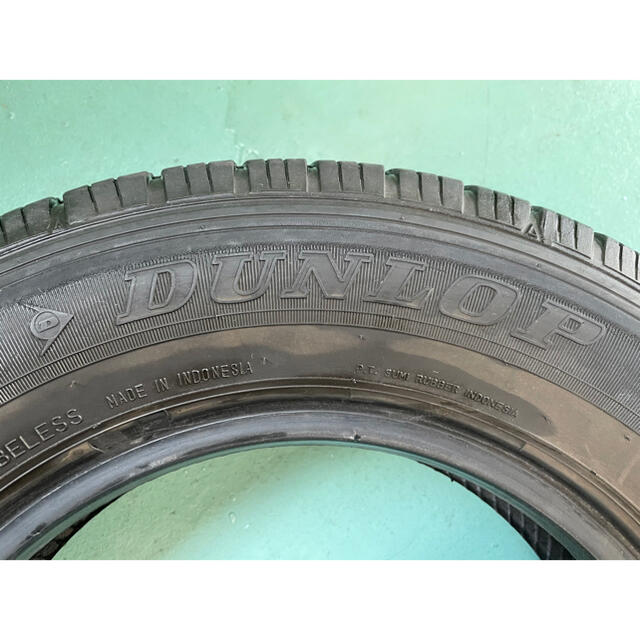 DUNLOP(ダンロップ)の☆145R12 6PR ダンロップ　ラジアルタイヤ　1本 軽トラ　2017年製  自動車/バイクの自動車(タイヤ)の商品写真