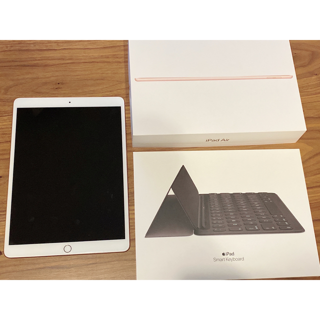 iPad Smart Keyboard  ＆　iPadair3 セット