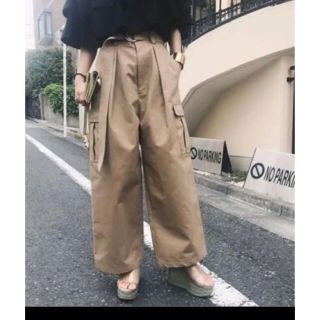 アメリヴィンテージ(Ameri VINTAGE)のameri vintage カーゴパンツ(ワークパンツ/カーゴパンツ)