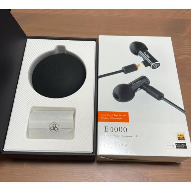 final E4000  スマホ/家電/カメラのオーディオ機器(ヘッドフォン/イヤフォン)の商品写真