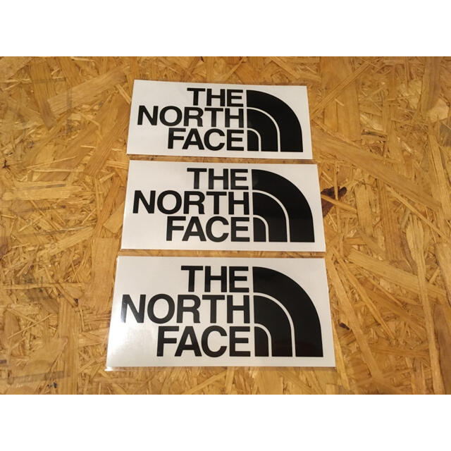 THE NORTH FACE(ザノースフェイス)のノースフェイス カッティングステッカー 黒 3枚 正規品 スポーツ/アウトドアのアウトドア(その他)の商品写真