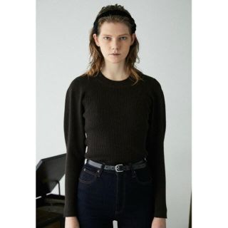 マウジー(moussy)のPUFF SLEEVE KNIT トップス　moussy(ニット/セーター)