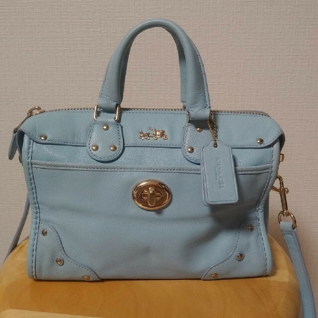 COACH(コーチ)の(値下げ)COACHミニバッグ　ライトブルー レディースのバッグ(ハンドバッグ)の商品写真