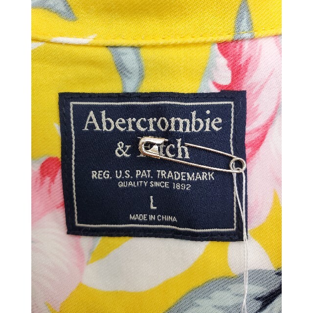 Abercrombie&Fitch(アバクロンビーアンドフィッチ)のabercrombie&fitch  Tシャツ メンズのトップス(シャツ)の商品写真