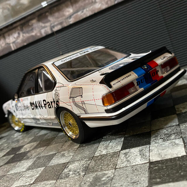 BMW(ビーエムダブリュー)の1/18 Autoart BMW 635 CSi (E24) エンタメ/ホビーのおもちゃ/ぬいぐるみ(ミニカー)の商品写真