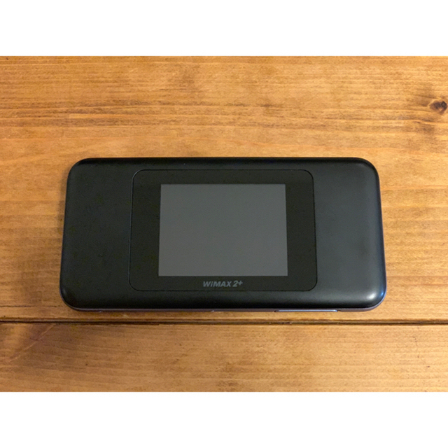 HUAWEI(ファーウェイ)のHUAWEI Speed Wi-Fi NEXT W06 ブラック×ブルー スマホ/家電/カメラのPC/タブレット(PC周辺機器)の商品写真