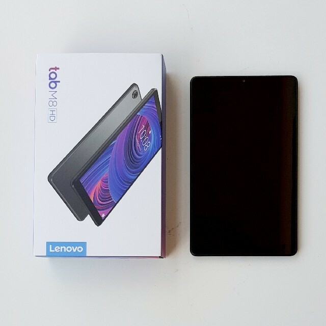 Lenovo、タブレットM8