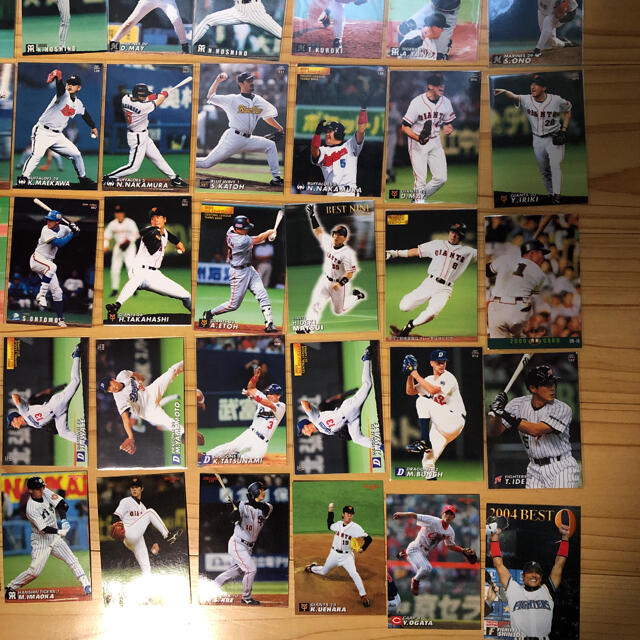 カルビー(カルビー)の2001プロ野球Calbeeカードホルダー&カード56枚&おまけセット エンタメ/ホビーのタレントグッズ(スポーツ選手)の商品写真
