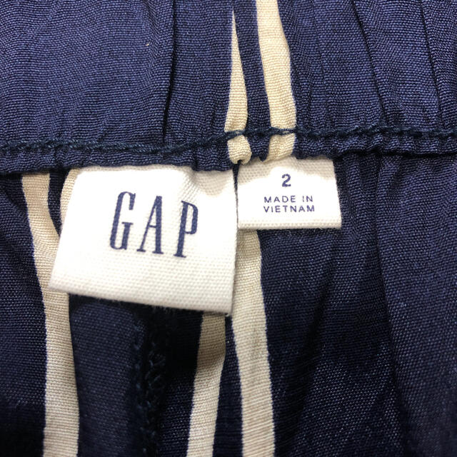 GAP(ギャップ)のGAP プリーツ ワイドレッグ クロップドパンツ レディースのパンツ(カジュアルパンツ)の商品写真