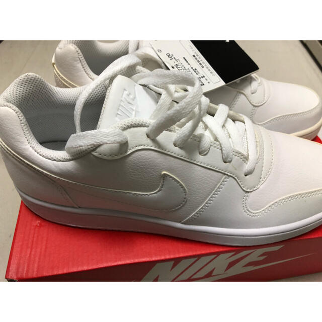 NIKE(ナイキ)の☆新品☆NIKE☆スニーカー☆ナイキ エバノン LOW SL AQ メンズの靴/シューズ(スニーカー)の商品写真