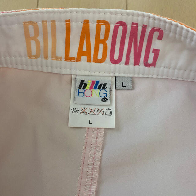 billabong(ビラボン)のBILLABONG✨サーフパンツ✨レディース レディースのパンツ(ショートパンツ)の商品写真