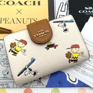 コーチ(COACH)の新品未使用 COACH スヌーピーコラボ コーチ 財布　　チョークマルチ(財布)