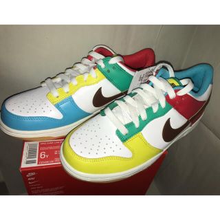 ナイキ(NIKE)のナイキ ダンク LOW SE GS 24.0(スニーカー)