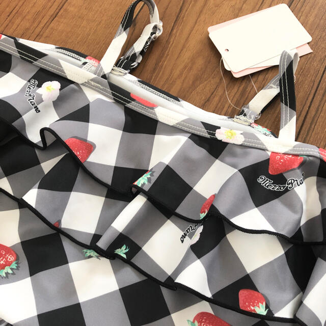mezzo piano - 【ご専用】メゾピアノ 新品水着&ラッシュガード 110の ...