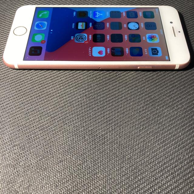 Apple(アップル)のiPhone7 128GB ローズゴールド SIMフリー スマホ/家電/カメラのスマートフォン/携帯電話(スマートフォン本体)の商品写真