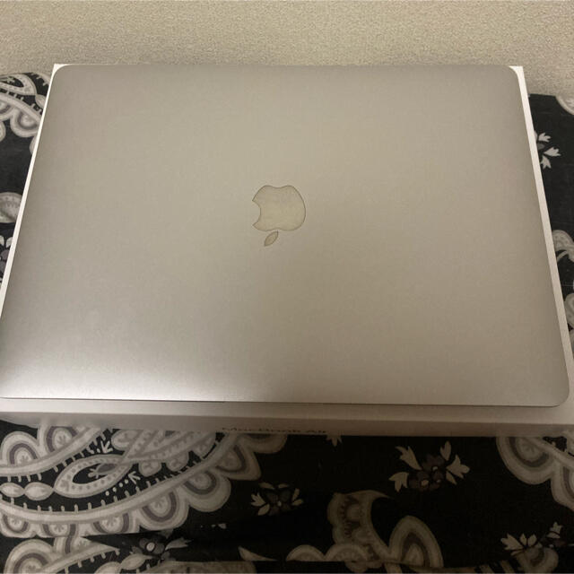 Macbook air2020 core i5