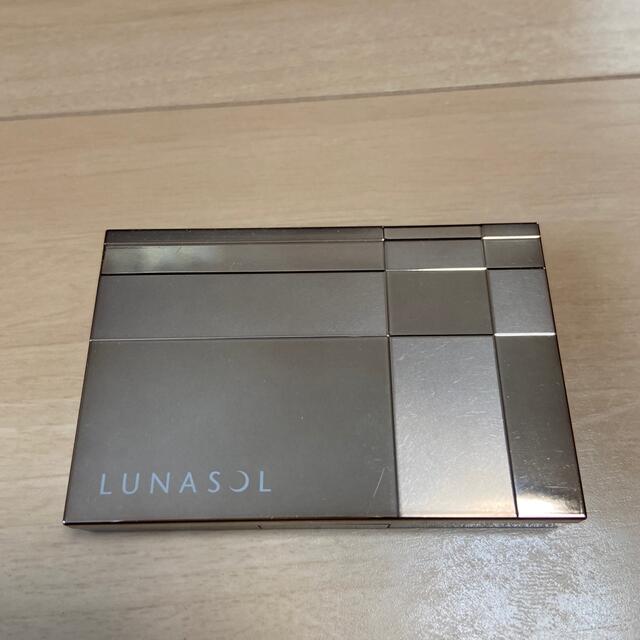 LUNASOL(ルナソル)のルナソル★スタイリングアイゾーンコンパクト01 コスメ/美容のベースメイク/化粧品(パウダーアイブロウ)の商品写真