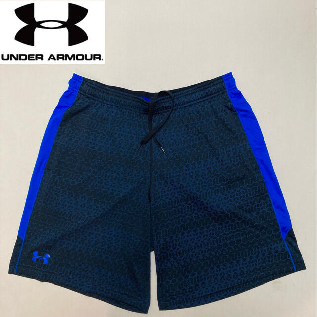 UNDER ARMOUR(アンダーアーマー)のアンダーアーマー スポーツ ハーフパンツ ブルー 総柄  XXLサイズ メンズのパンツ(ショートパンツ)の商品写真