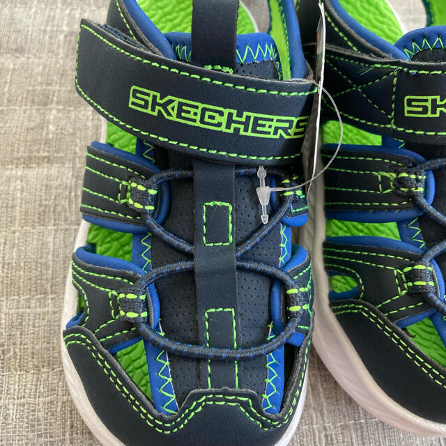 SKECHERS(スケッチャーズ)の子供 キッズ サンダル シャワーサンダル 水陸両用 スケッチャーズ 15㎝ キッズ/ベビー/マタニティのキッズ靴/シューズ(15cm~)(サンダル)の商品写真