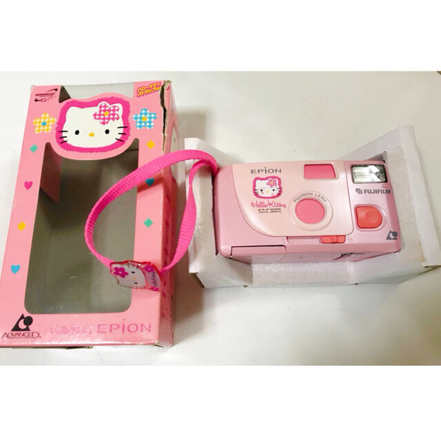 Hello Kitty ＊ E P I OＮ　カメラ エンタメ/ホビーのおもちゃ/ぬいぐるみ(キャラクターグッズ)の商品写真