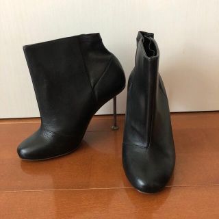 マルタンマルジェラ(Maison Martin Margiela)のマルジェラ ︎︎︎︎︎☺︎ 釘ヒール ブーツ 37  23.5cm(ブーツ)