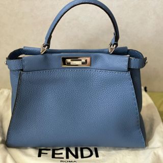 フェンディ(FENDI)のFENDI   ピーカブー　セレリア(ハンドバッグ)