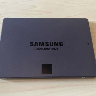 サムスン(SAMSUNG)のsamsung SSD 1TB  860QVO 使用時間41時間(PC周辺機器)