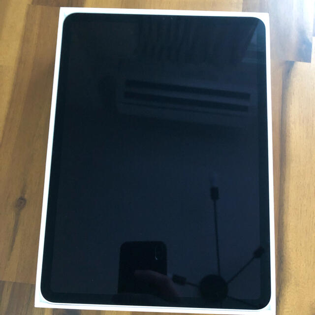 iPad Pro 11インチ　第一世代　シルバー 1